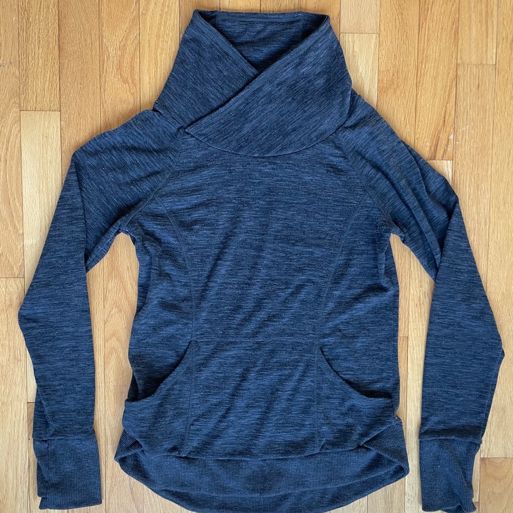 EUC Athleta Dark Grey Pullover